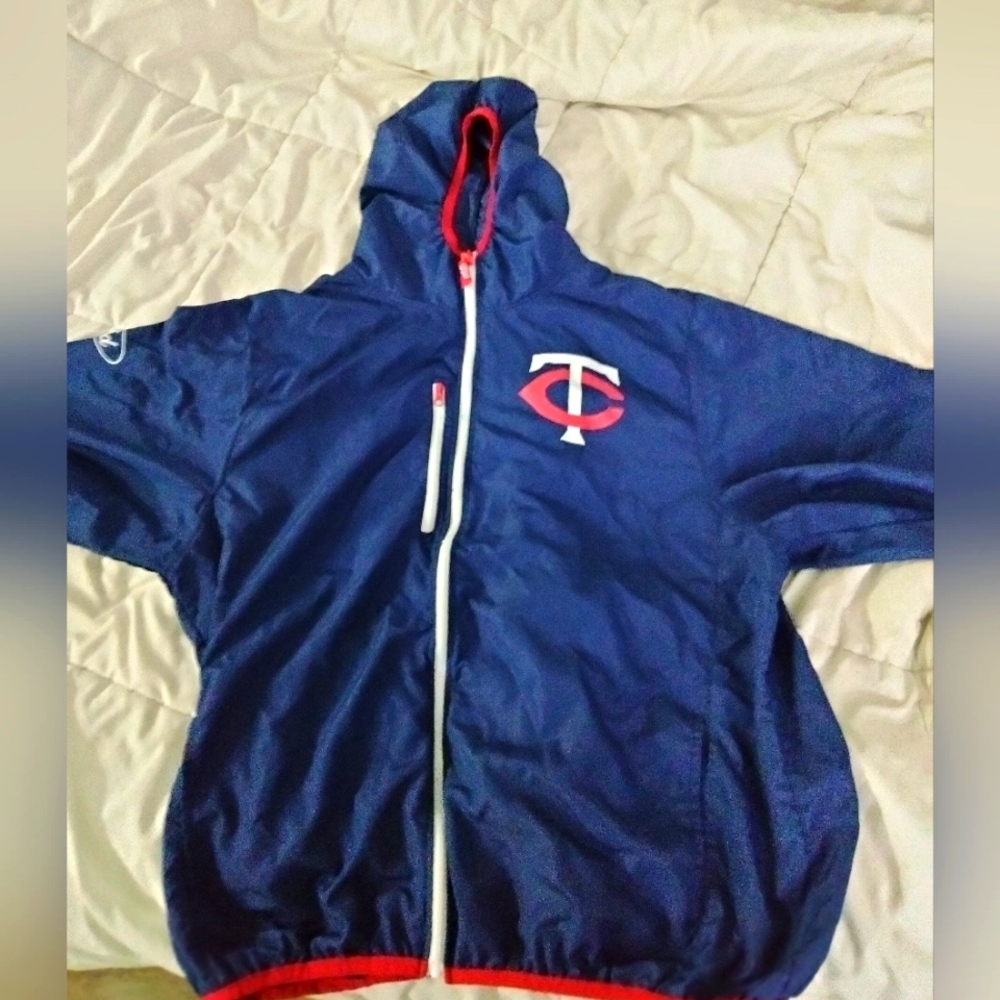 MN twins light windbreaker